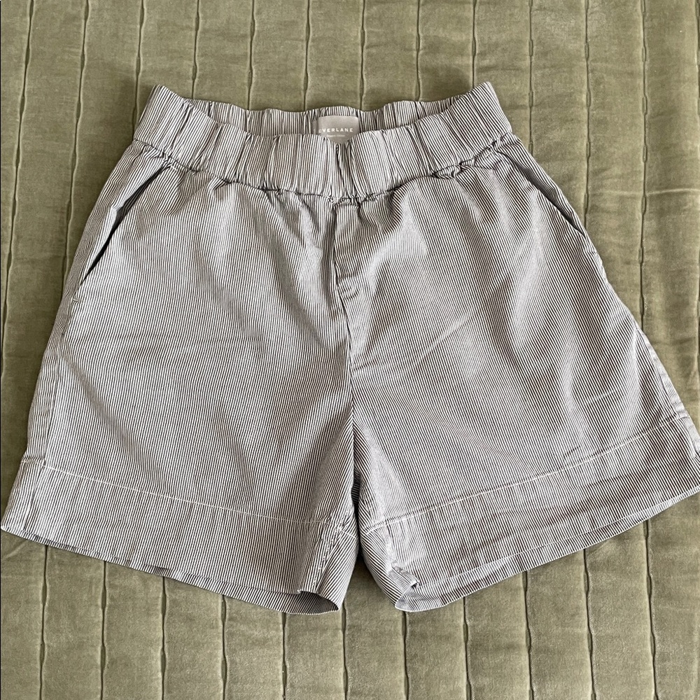 Everlane’s ‘The Easy’ Short